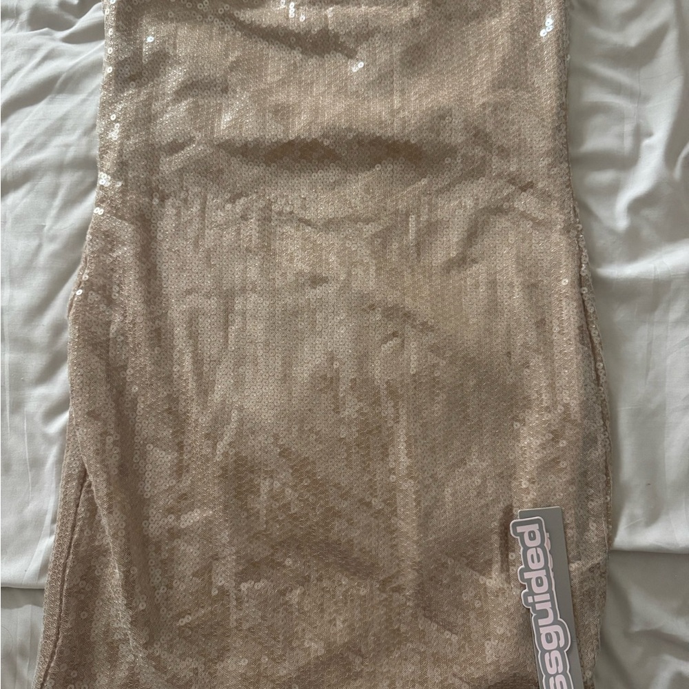 Missguided Sequin Pencil Skirt in Beige Champagne